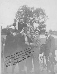 Walter Rütt nach dem Sieg im Grand Prix de Paris 1913
